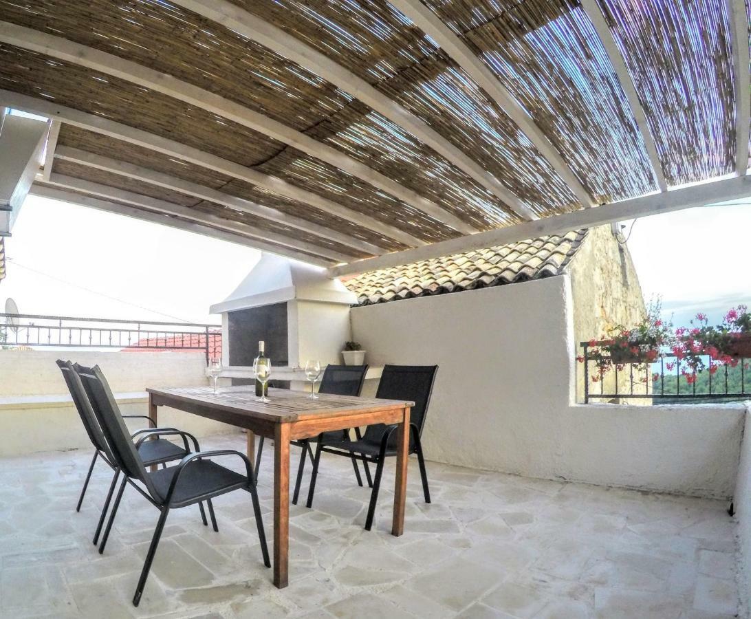Apartment Lilly Babino Polje Екстер'єр фото