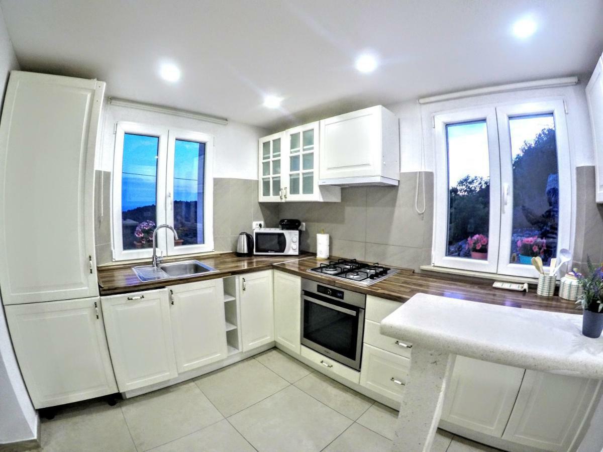 Apartment Lilly Babino Polje Екстер'єр фото